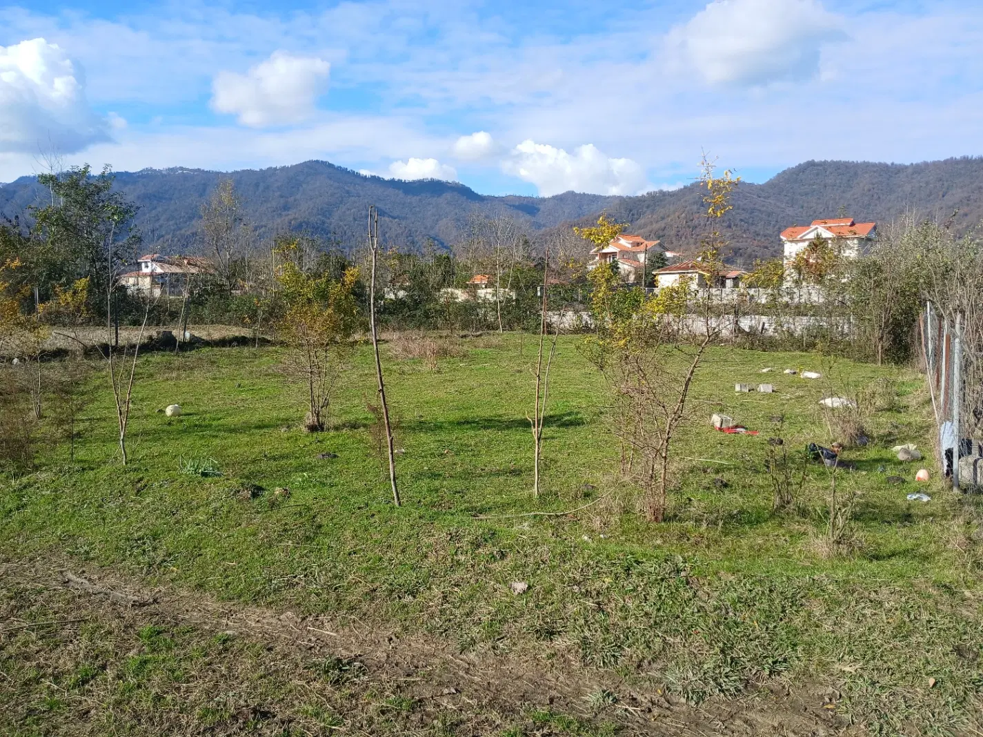 زمین با کاربری مسکونی