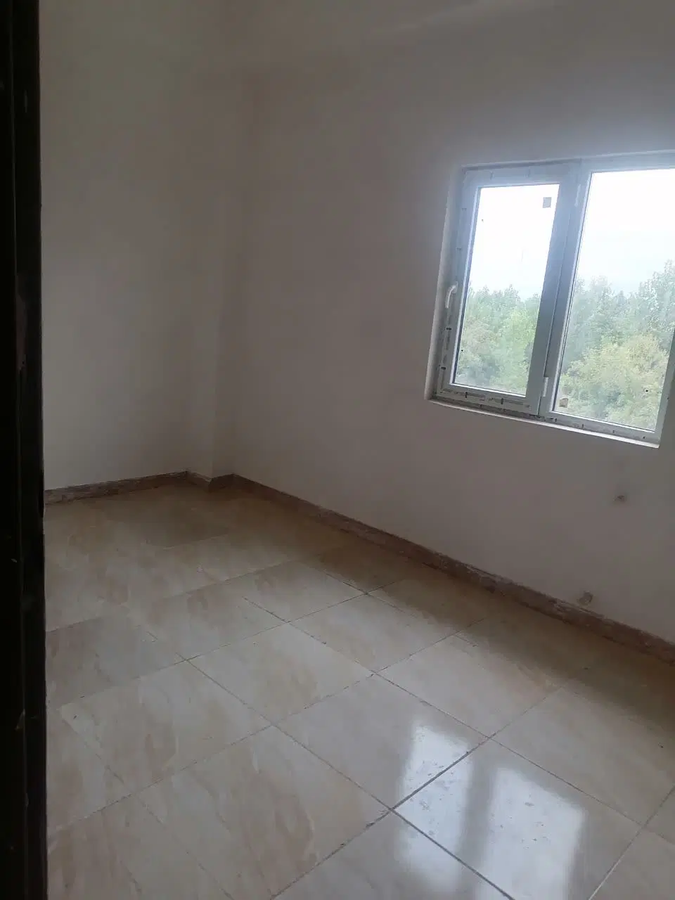 یک واحد اپارتمان نوساز