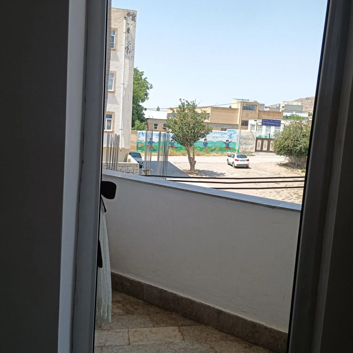 فروش واحدآپارتمانی سه خوابه