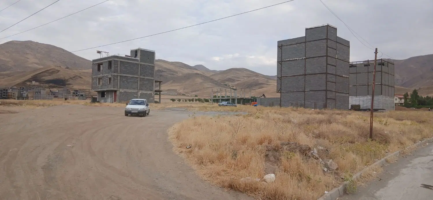 زمین دوشان