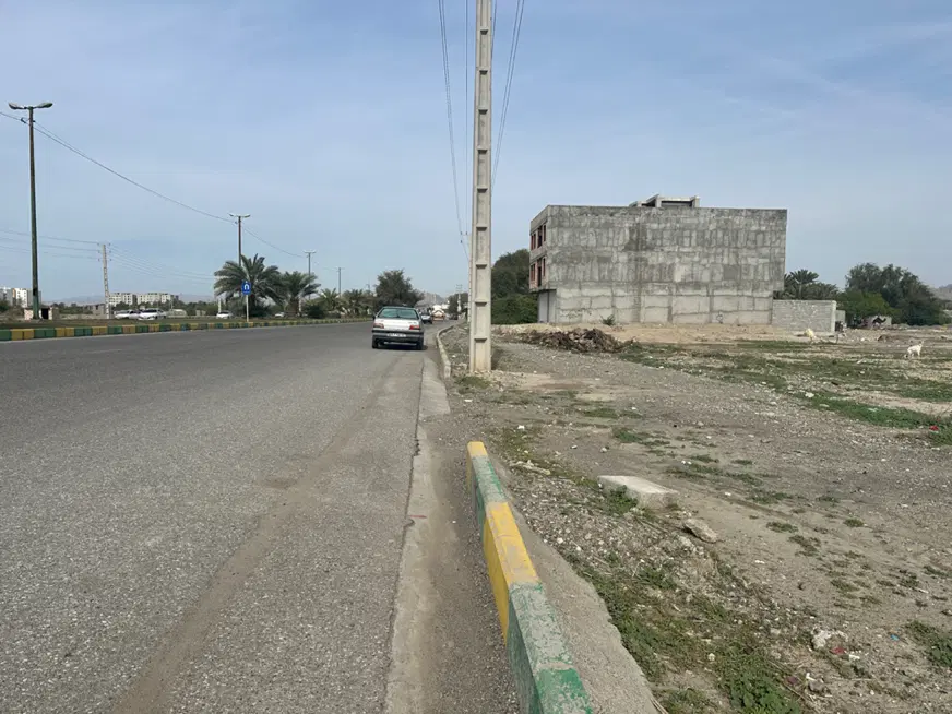 زمین مسکونی ۳۰۲ متر پلاک ۲ بلوار آل محمد