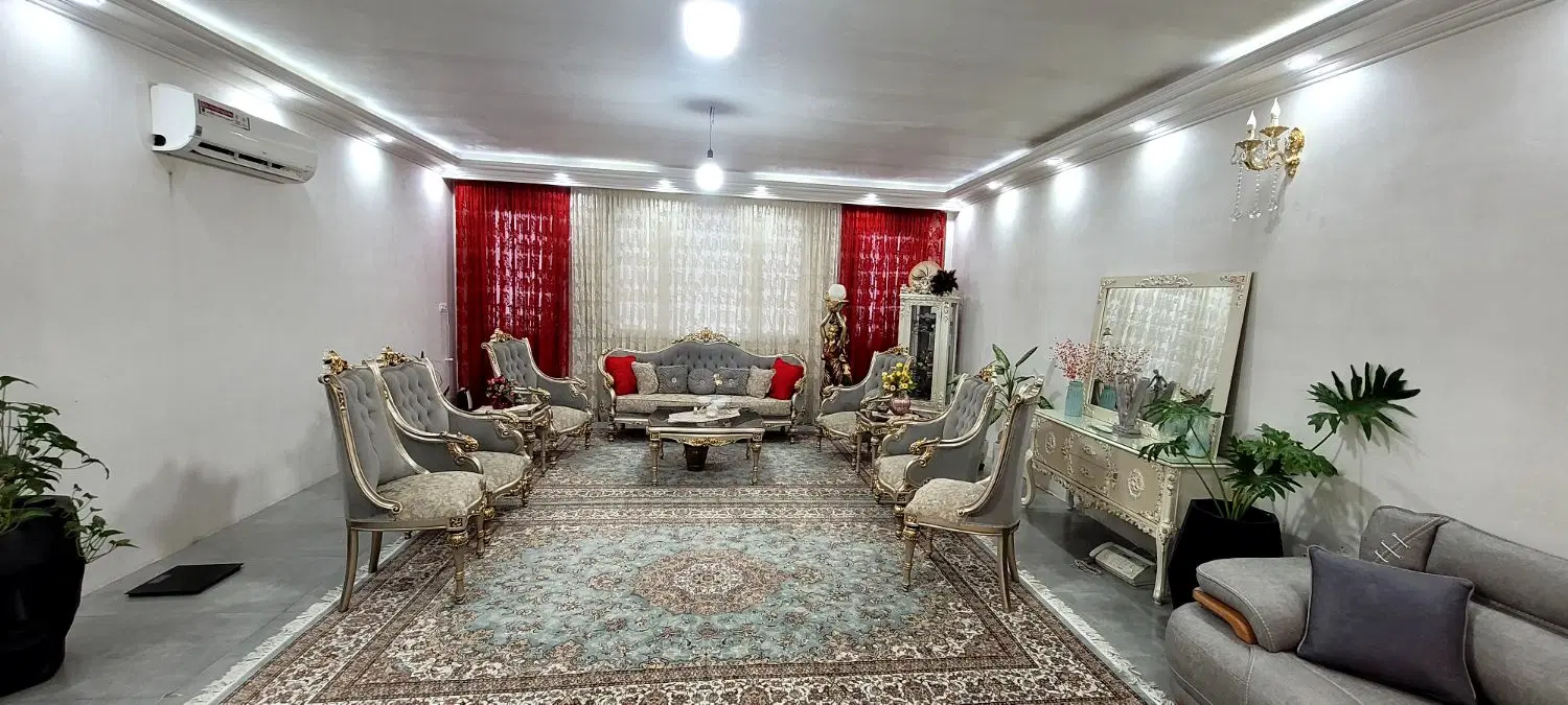خانه ویلایی دوطبقه