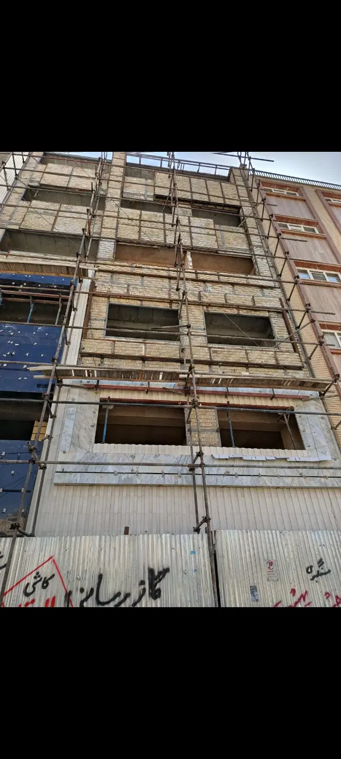 آپارتمان پروین حکیم شفاعی اول