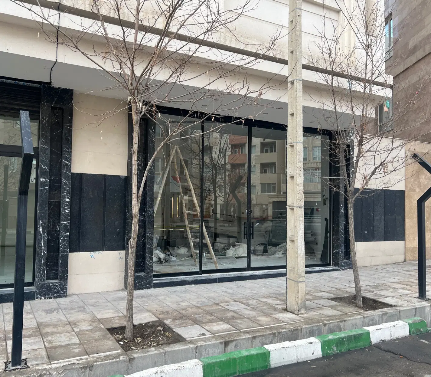مغازه حاشیه رحمانیه سند اماده ۶۲ متر