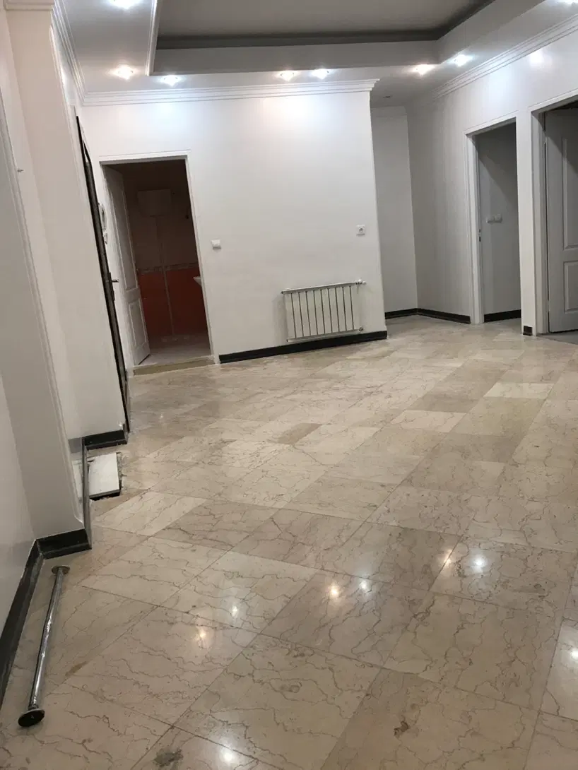 آپارتمان ۷۲ متری صادقیه