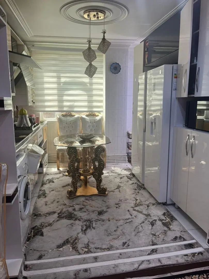 ۴۳ متری _ تاپ لوکیشن _ پارکینگ سندی