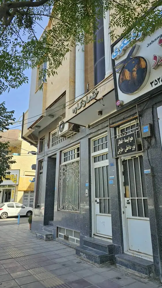 مغازه ۵۲ متری