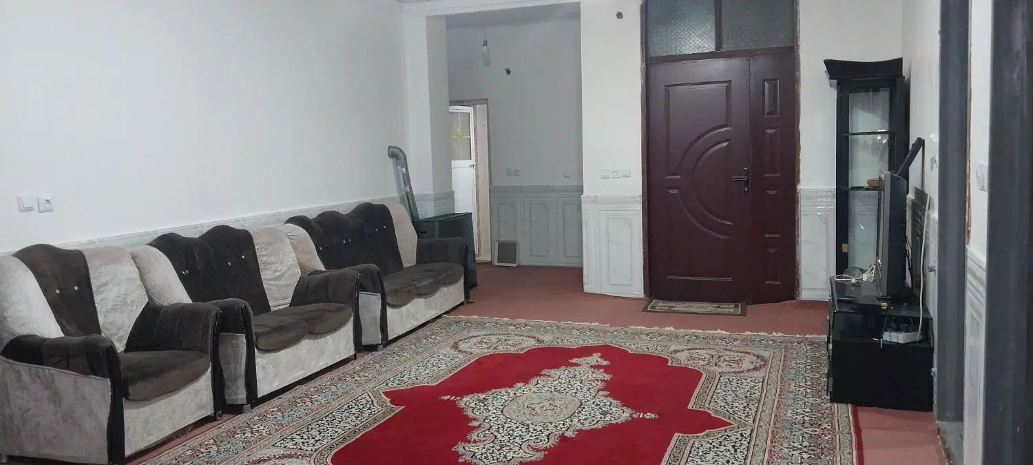 خانه مسافرکاج(هم روزانه هم ماهیانه)