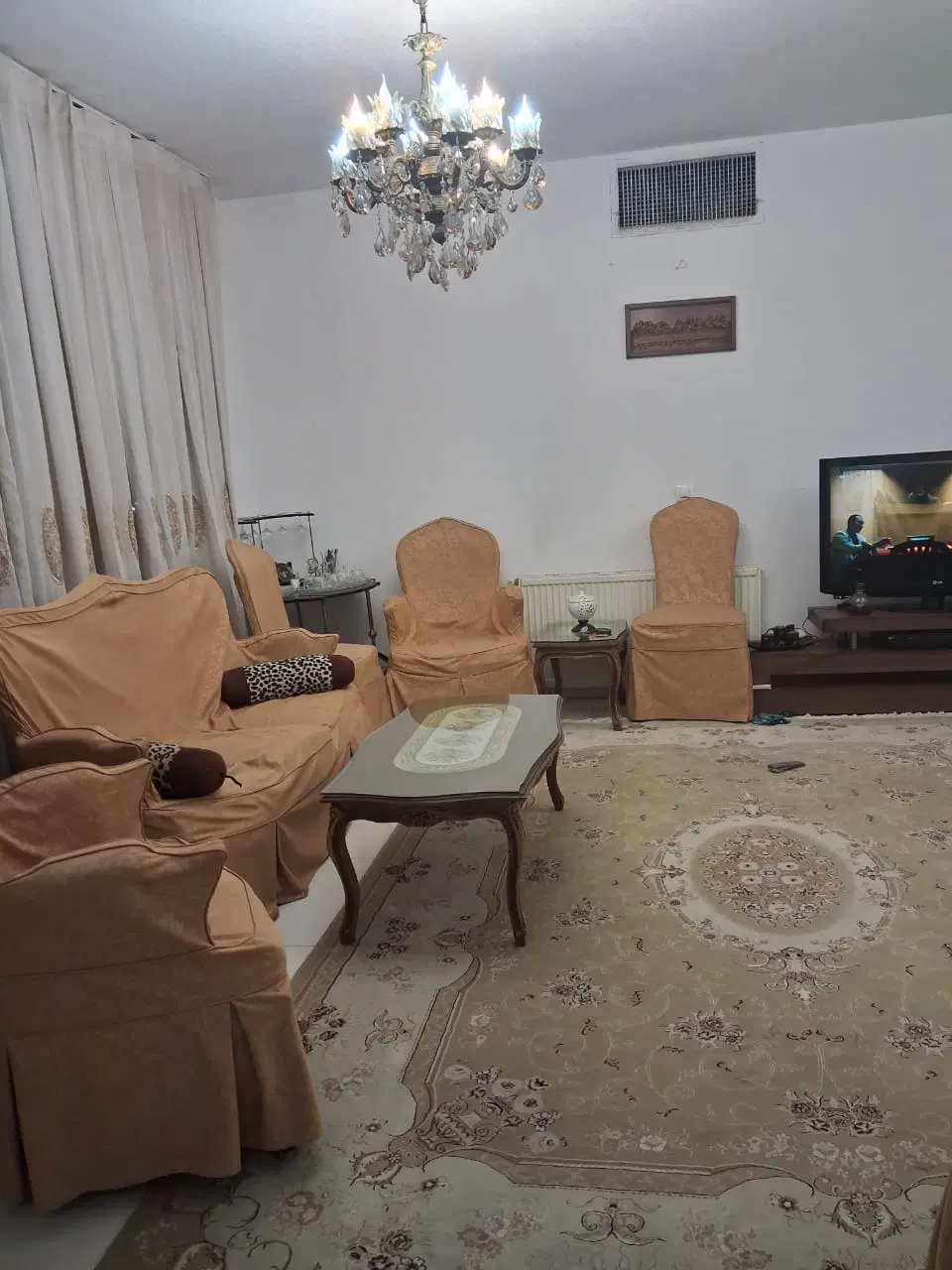 ۷۸ متر دو خوابه در مجتمع بوستان