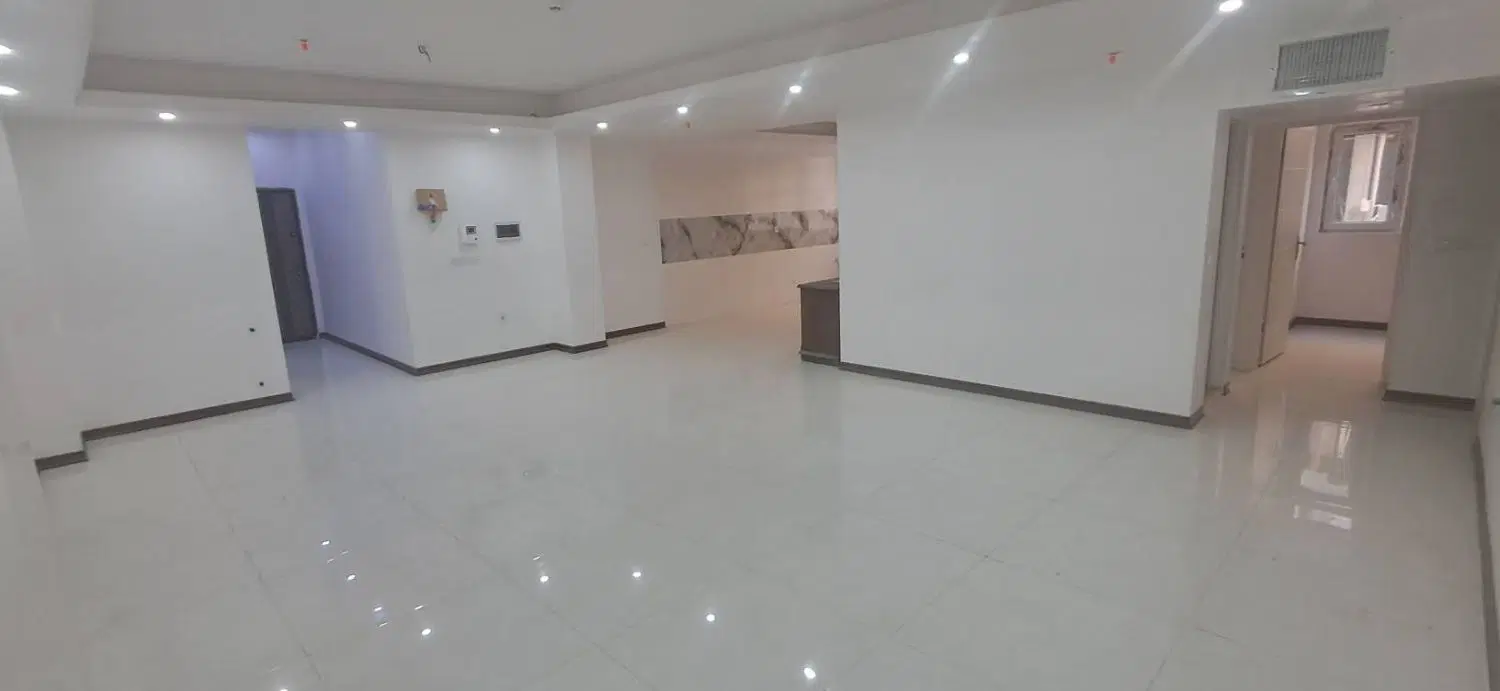 فروش آپارتمان ۱۲۷متری سه خواب