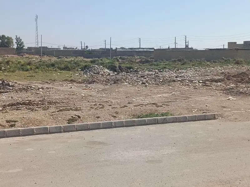 یک قطعه 250متری