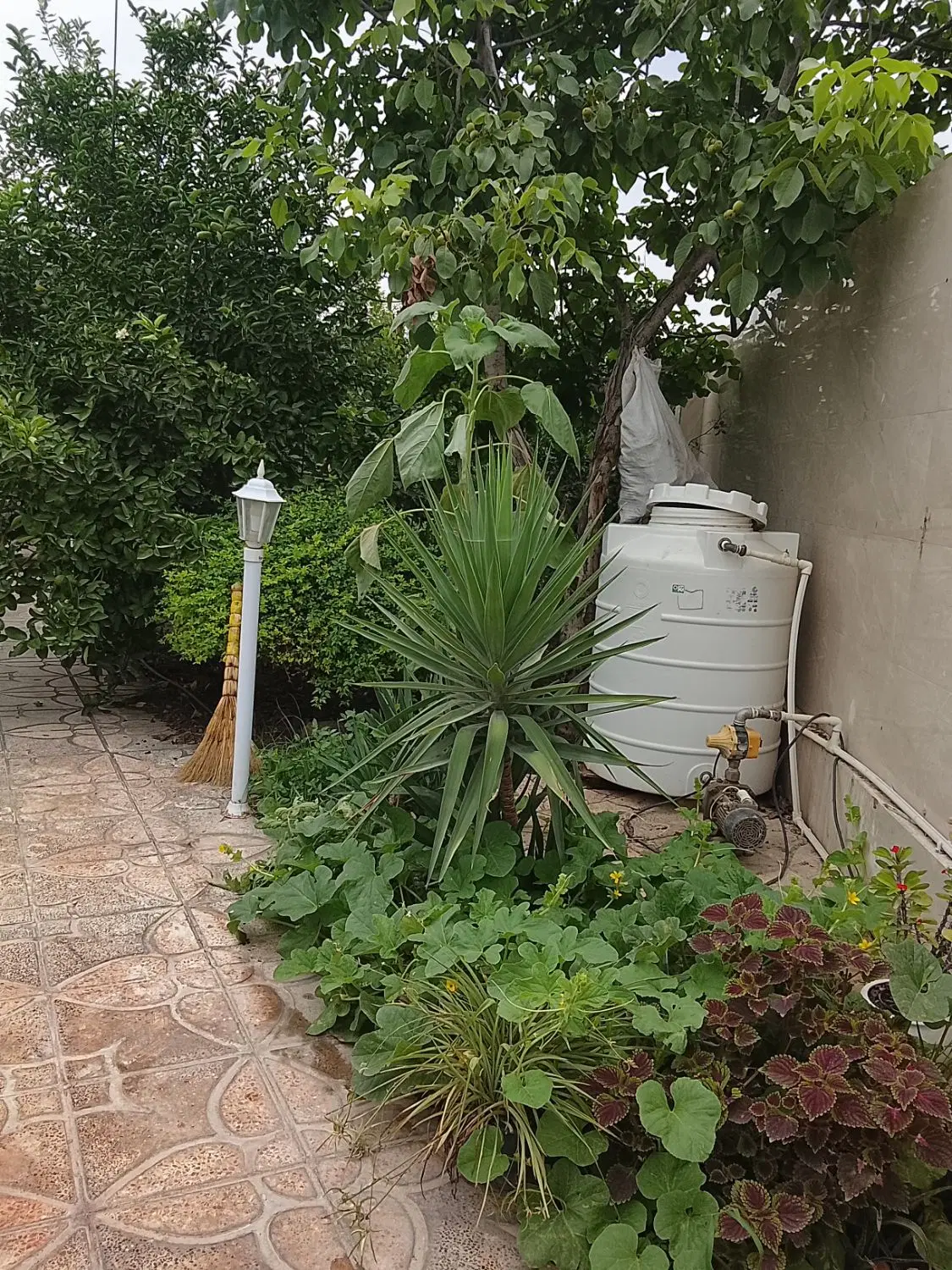 خونه در شهر قرق