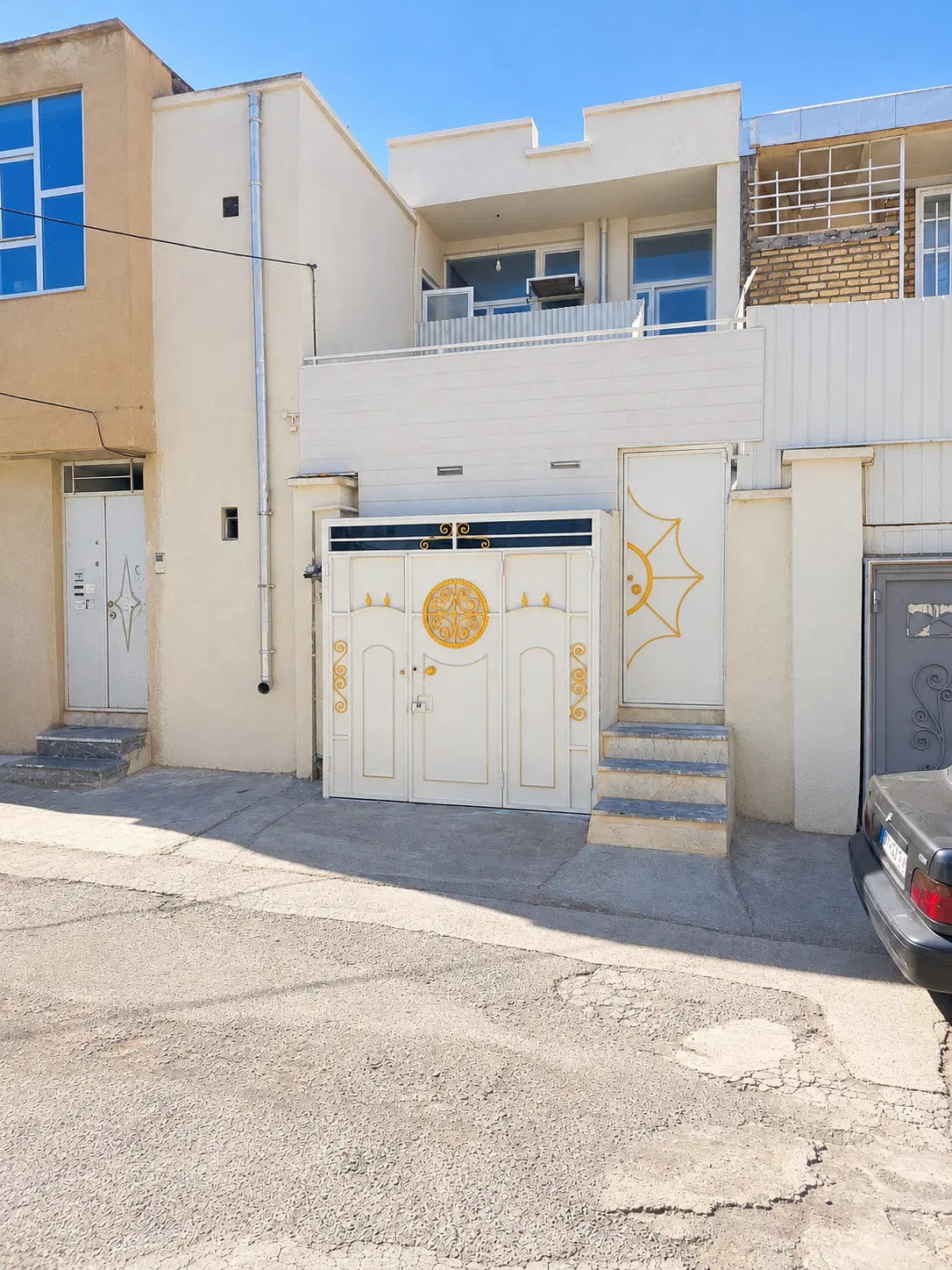 خانه دو طبقه مستقل ۸۰ متری تاجگذاری نقلیه