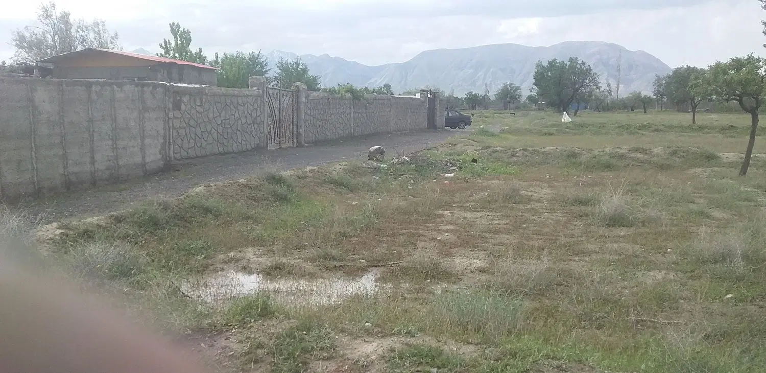دو هکتار زمین کشاورزی و باغی منطقه صوفیان به شبستر
