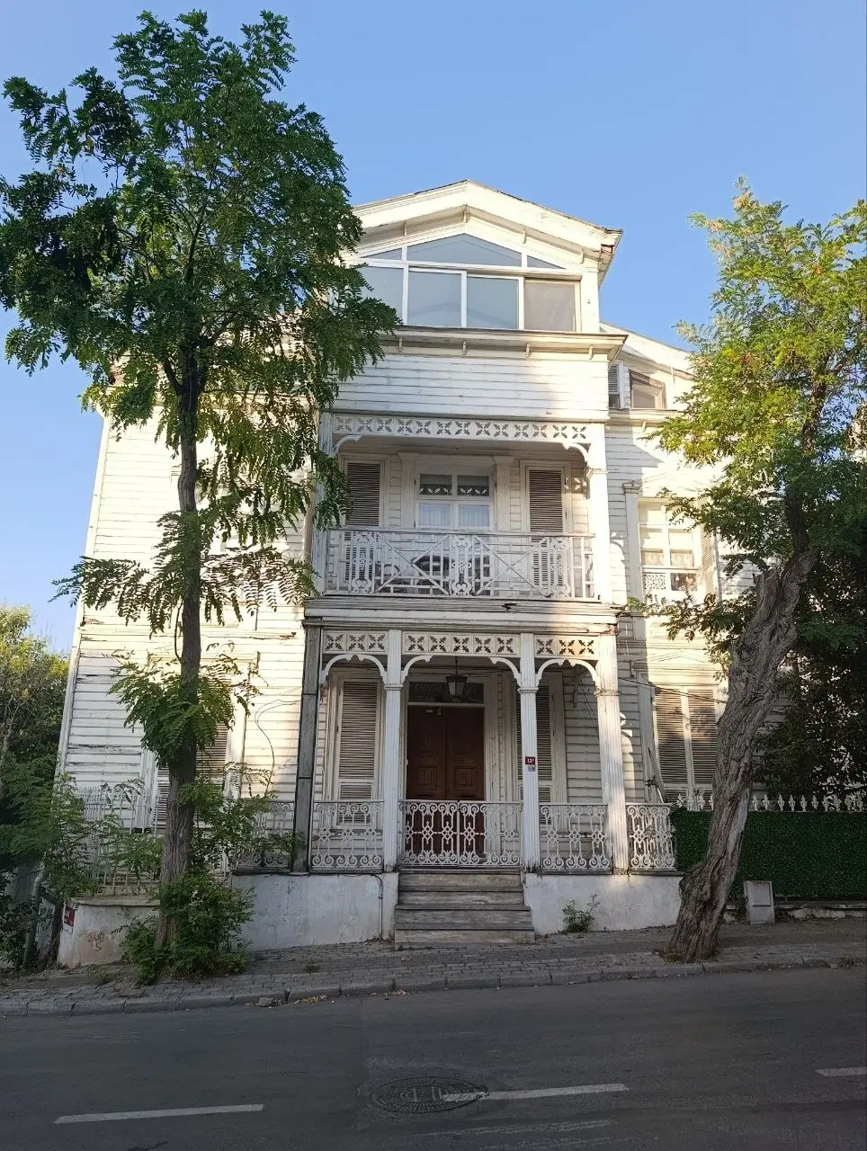 اپارتمان به متراژ ۹۰ متر
