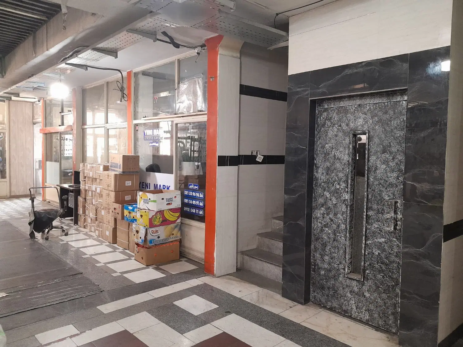 فروش مغازه در پاساژ نیلوفر خیابان ملت کوچه آذرطوس