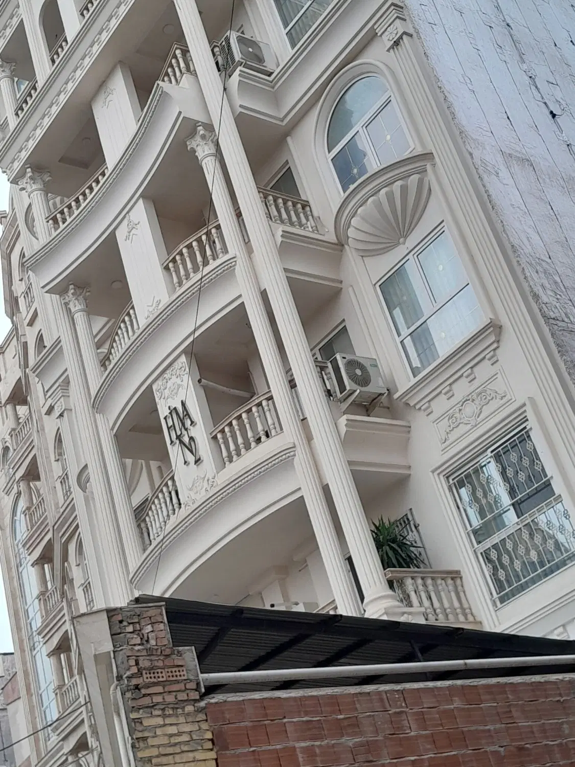 پیش فروش تک واحدی ۲۰متری جنگل بهترین قیمت