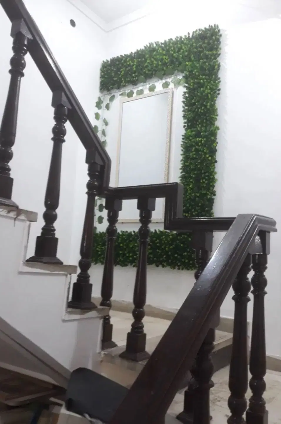 خوابگاه دخترانه نوژان