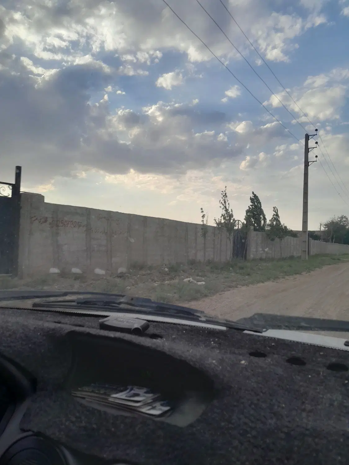 زمین ۱۰۰۰ متری درشورقعله اسماعیل آباد
