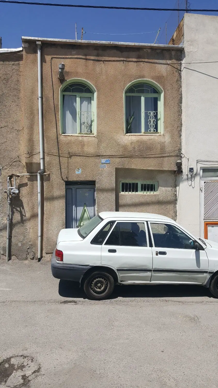 خانه تپه بهارمست ویلایی(سەروژیر)