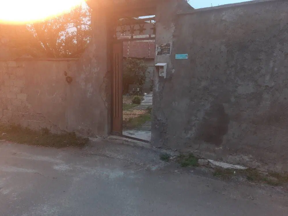 فروش ملک مسکونی به متراژ ۶۵۰متر ۵کیلومتری رشت