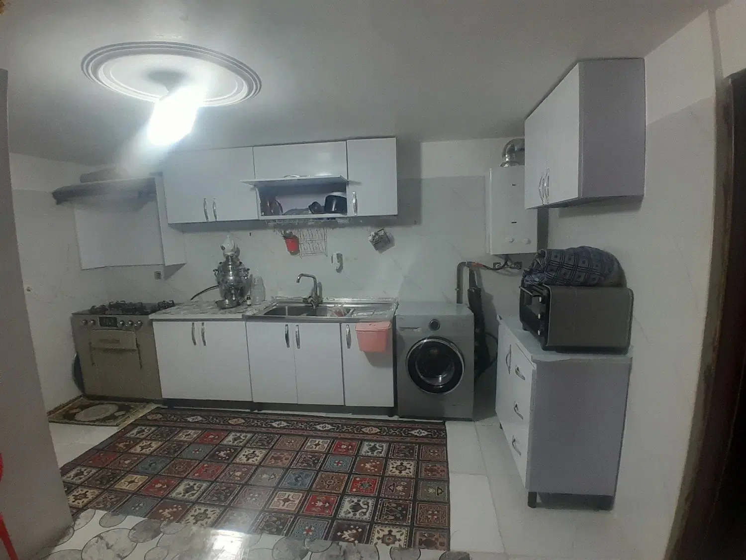 خانت دربست