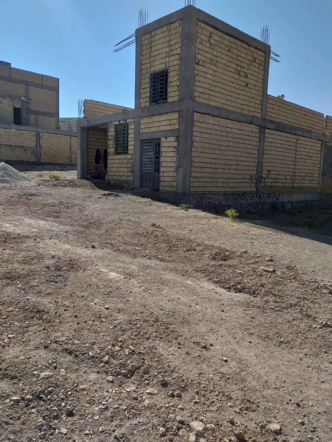 فروش ویلایی نیمه ساخت