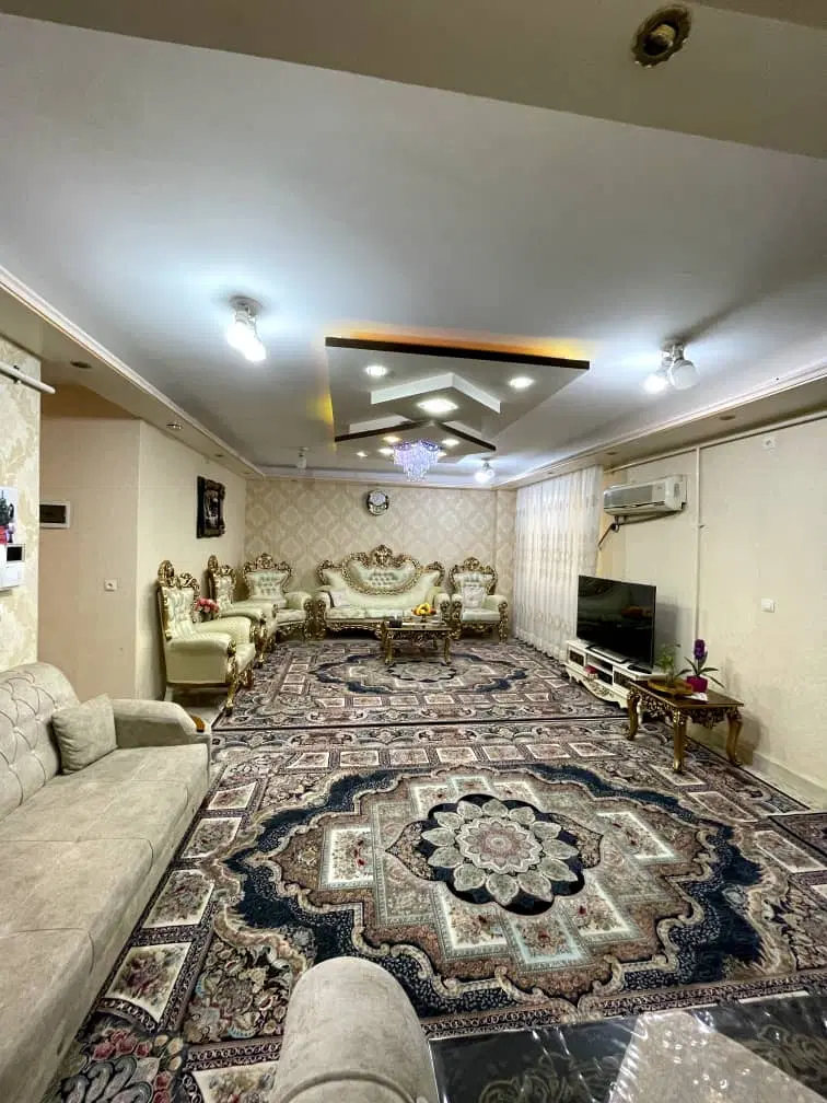 واحد100متری