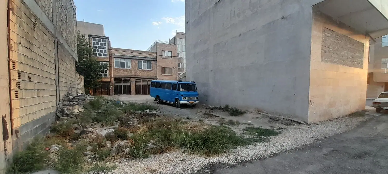 زمین جانبازان