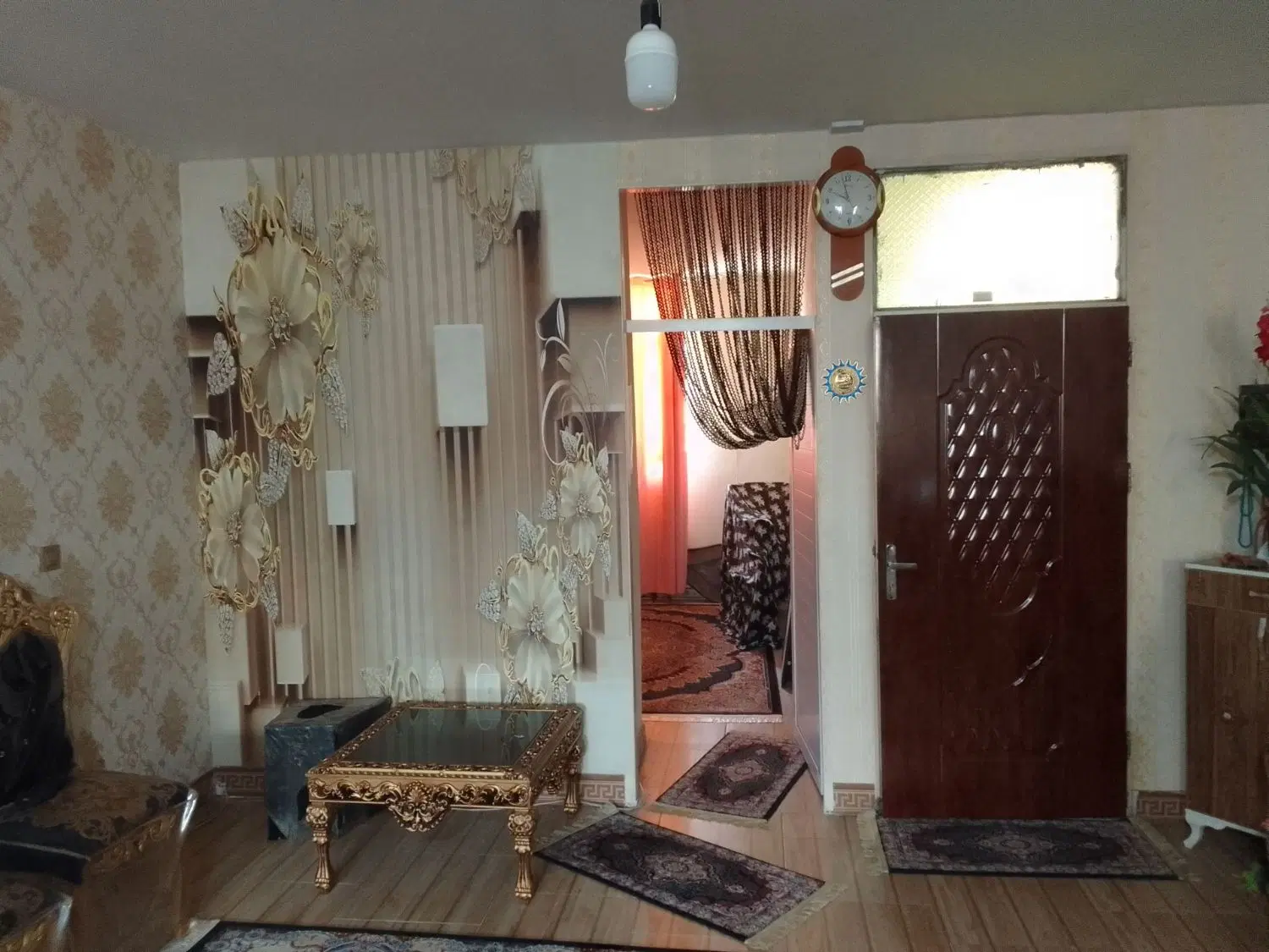 فروش فوری خانه سه طبقه درشهرک امام حسین