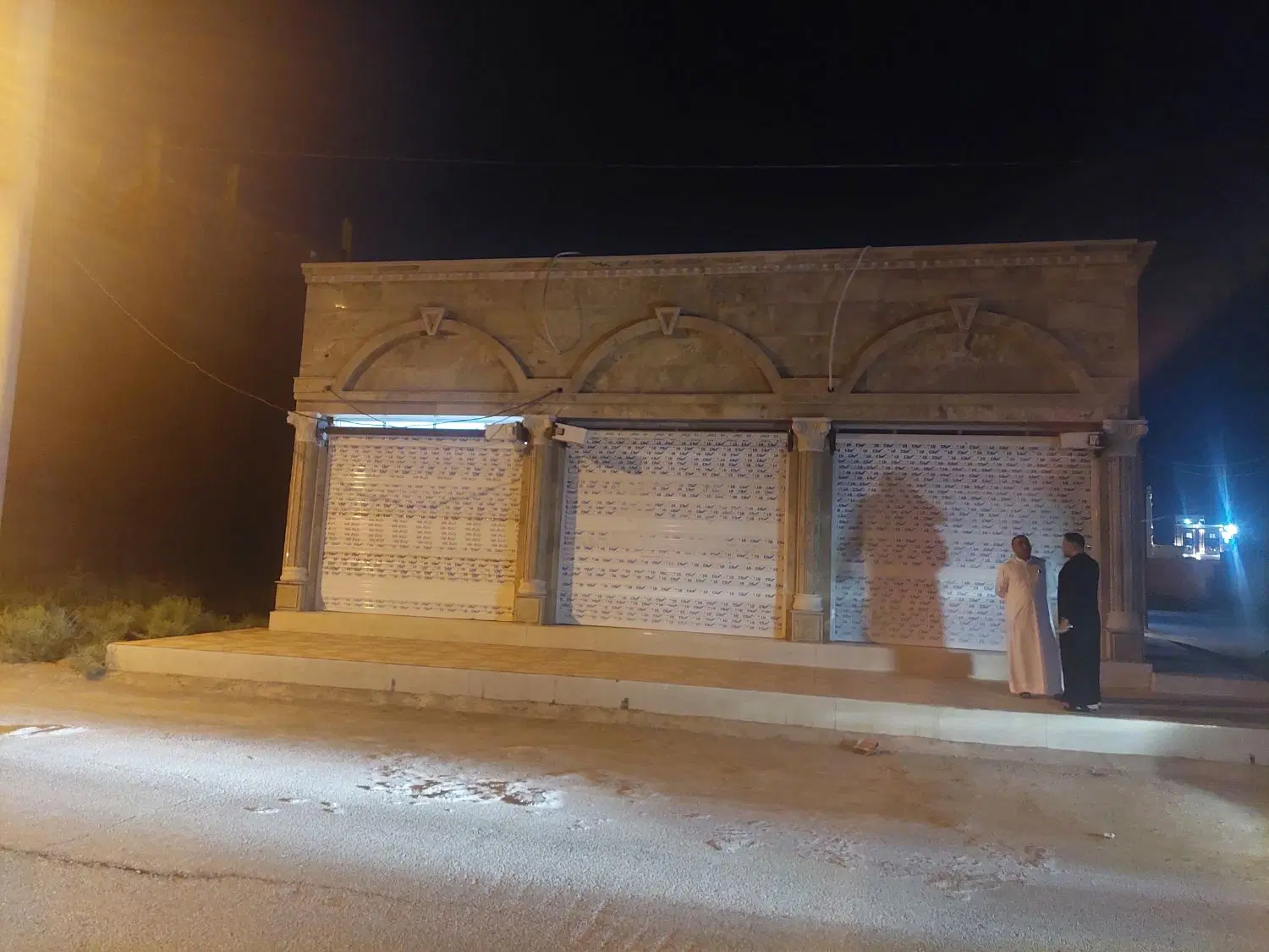 فروش 3 باب مغازه تجاری هرکدام 30متر مربع
