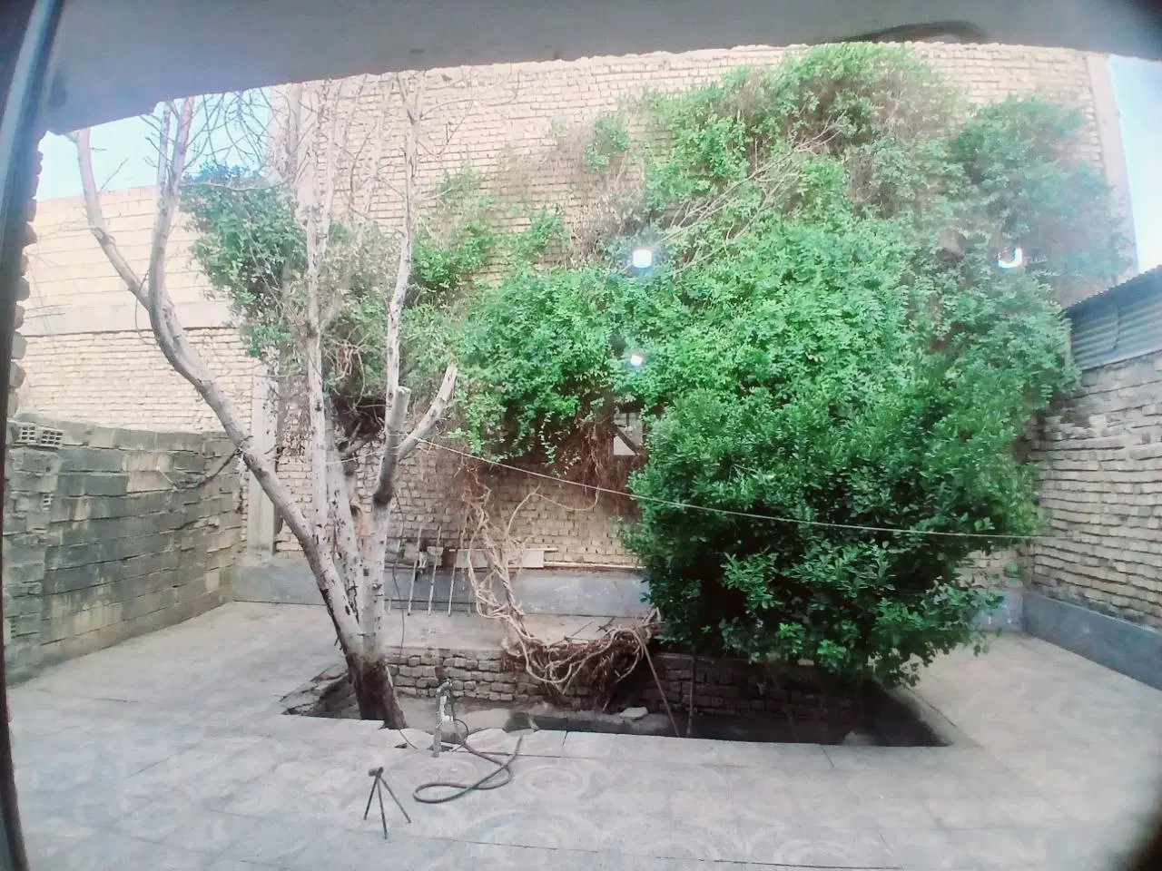 خانه ویلایی،۲۳۰ متر زمین با سوئیت مجزا در زیباشهر