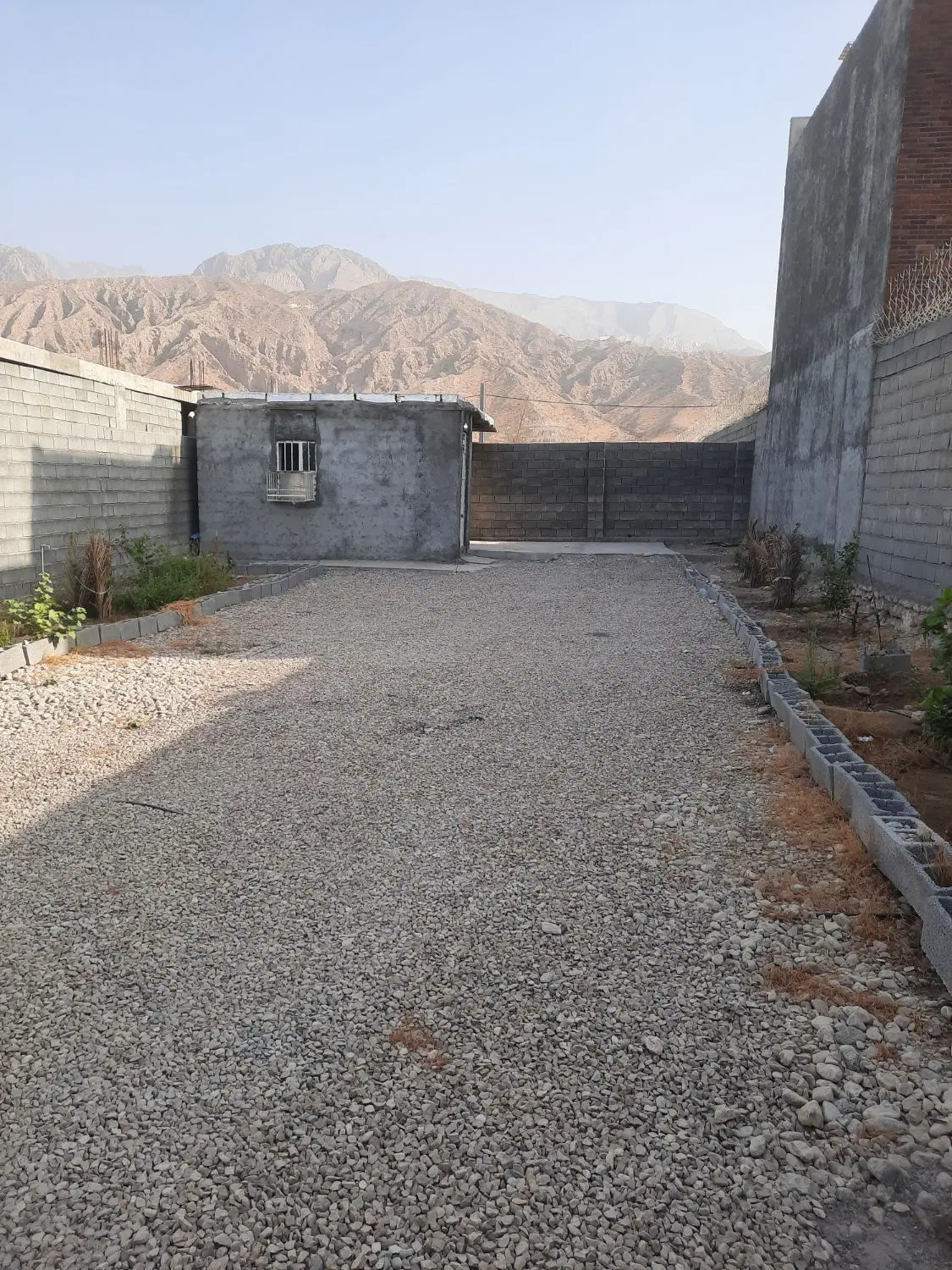 خونه ویلایی شهرک درگیر ۳۰۰ متری