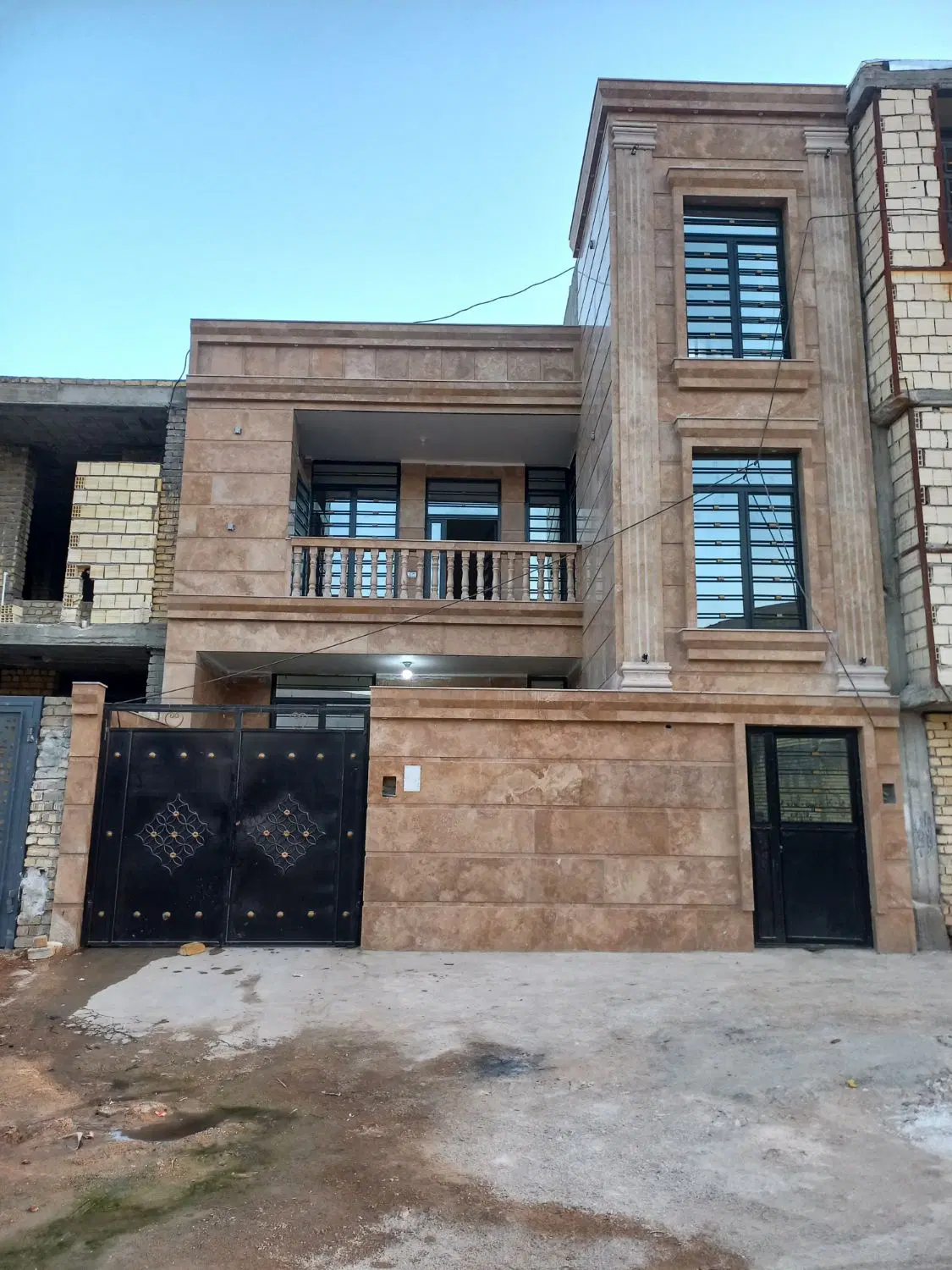 فروش خانه دو طبقه