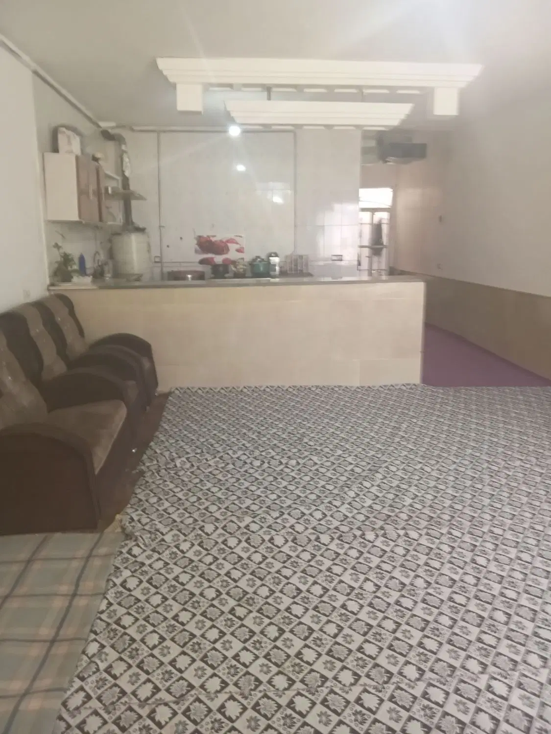 یک دستگاه منزل مسکونی به فروش میرسد