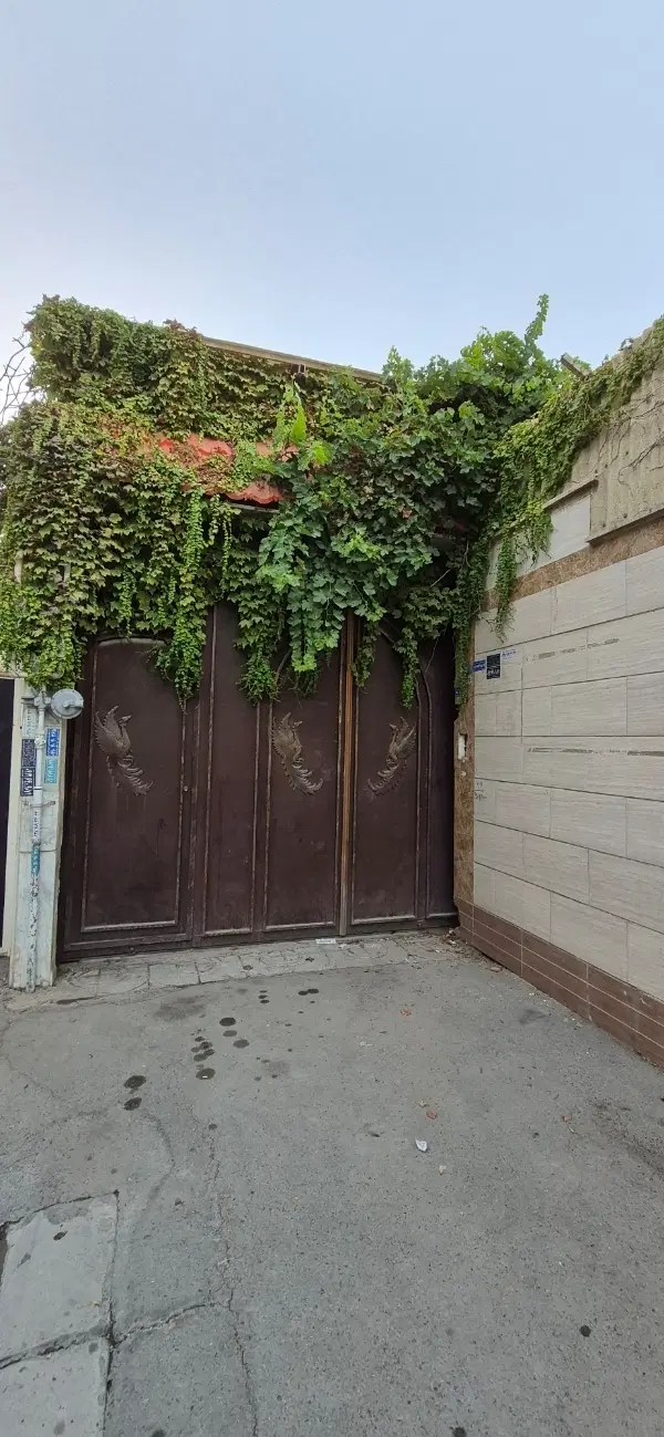 اجاره خانه ویلایی 300 متر باغستان خادم آباد شهریار