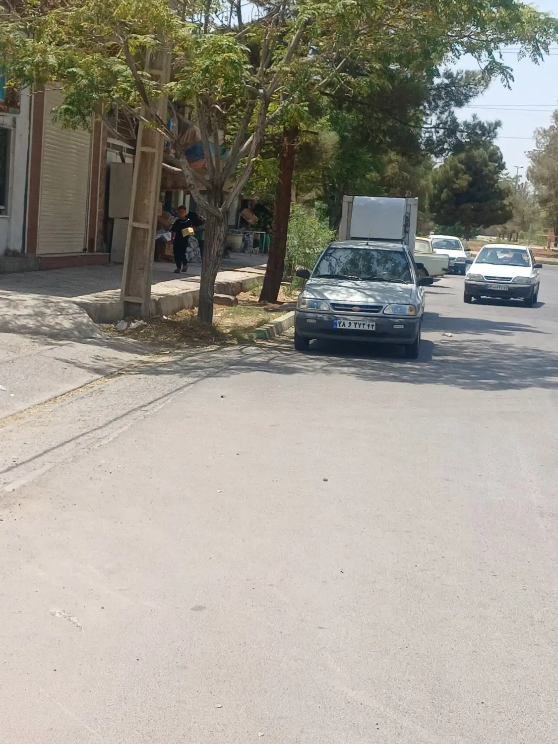 زمین دربلوارازادی راوندکاشان