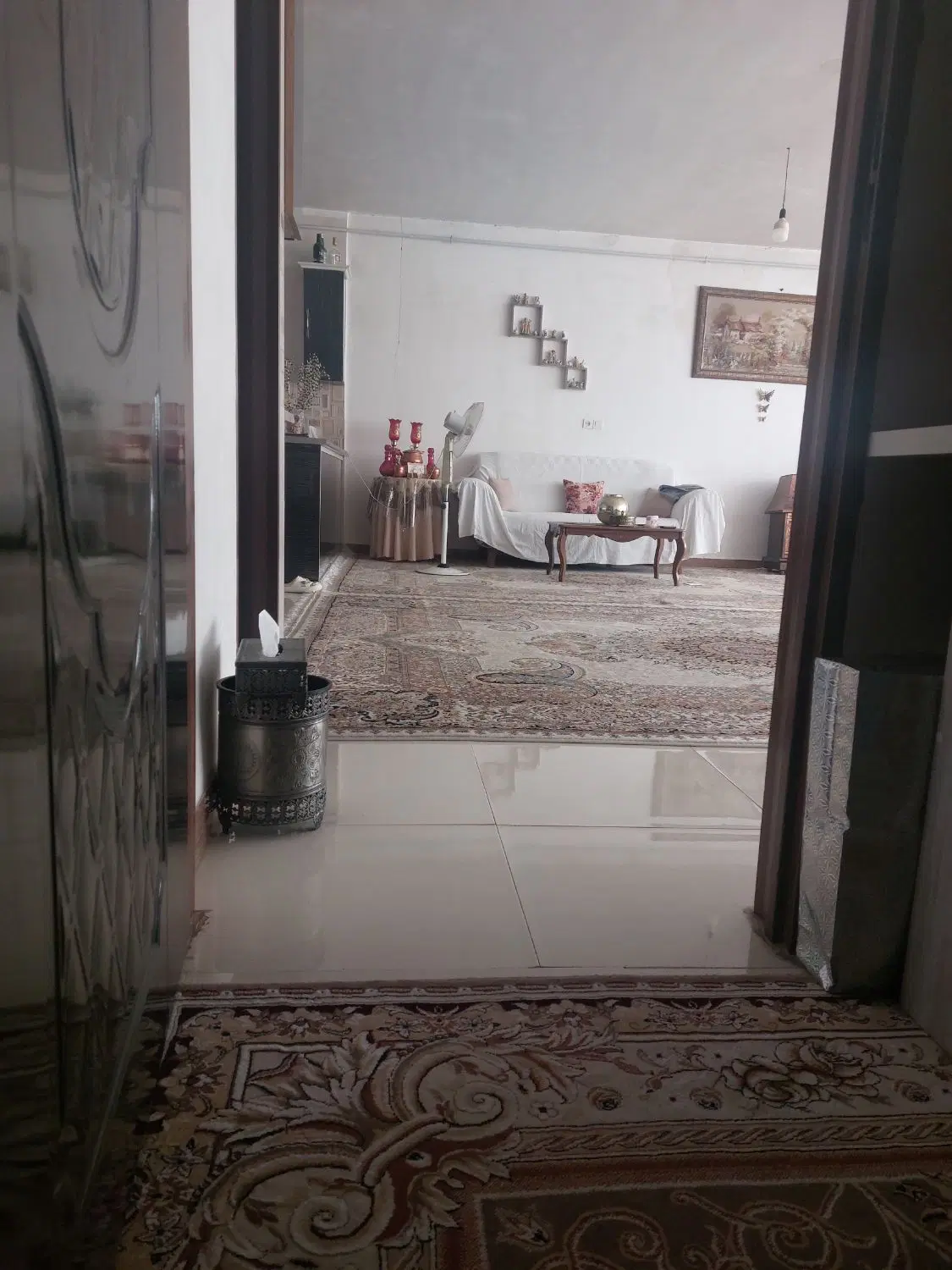 باسلام یک واحد آپارتمان طبقه اول زونcپارتc
