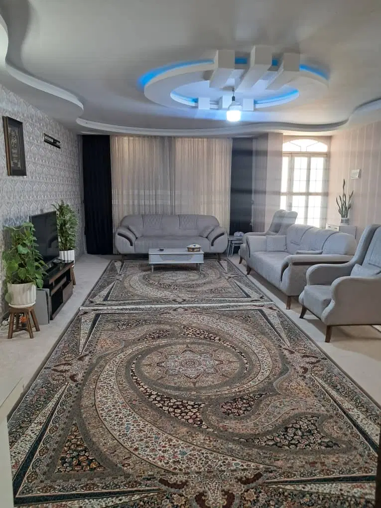فروش منزل ۲خواب درب حیاط