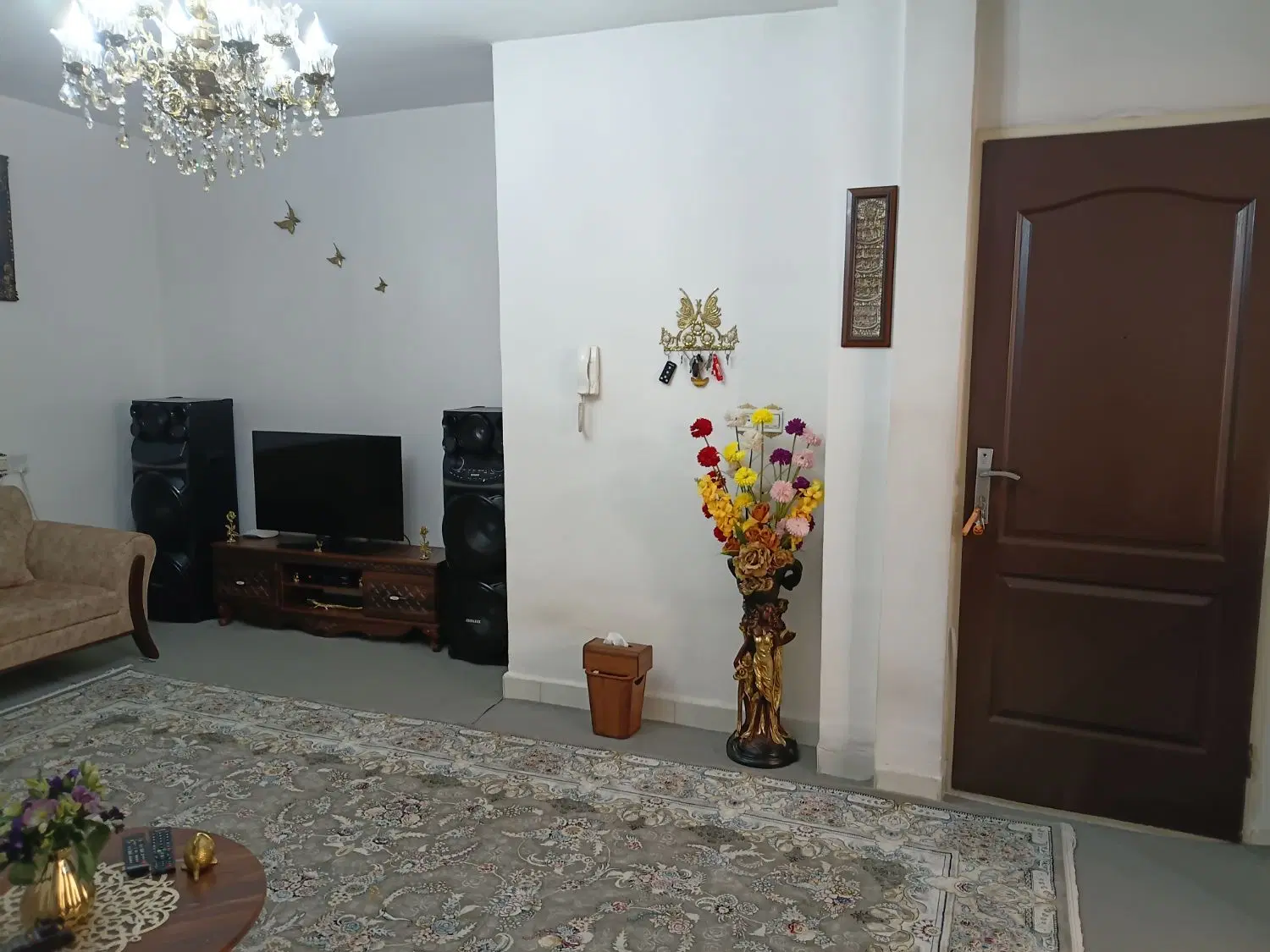 آپارتمان ۶۰ متری طبقه دوم با اسانسور