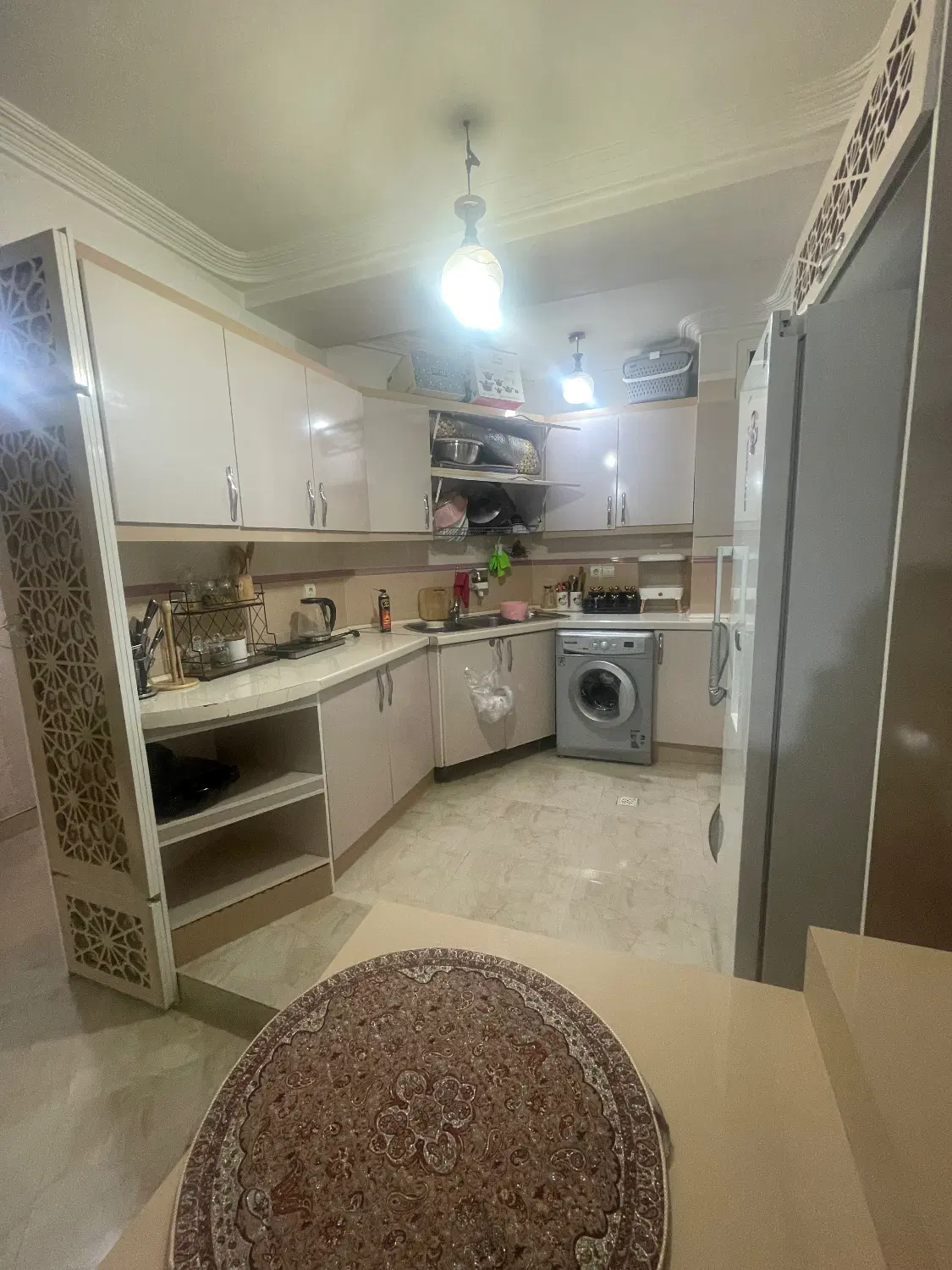 فروش واحد۷۶متری ۲خواب ۱۲فرودین
