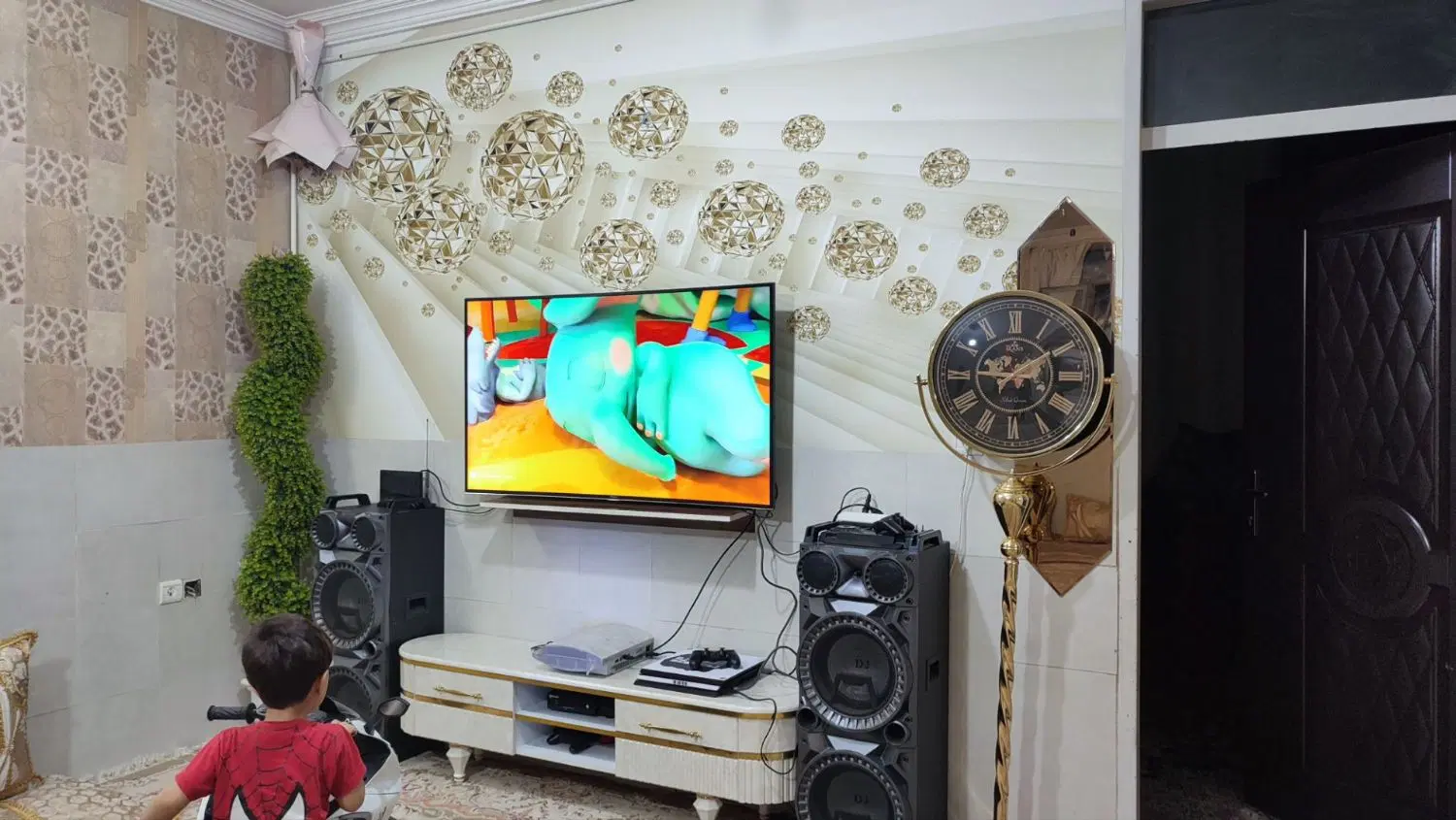 میدان ازادی مرکز شهر دسترسی آسان مستقل اجاره وفروش