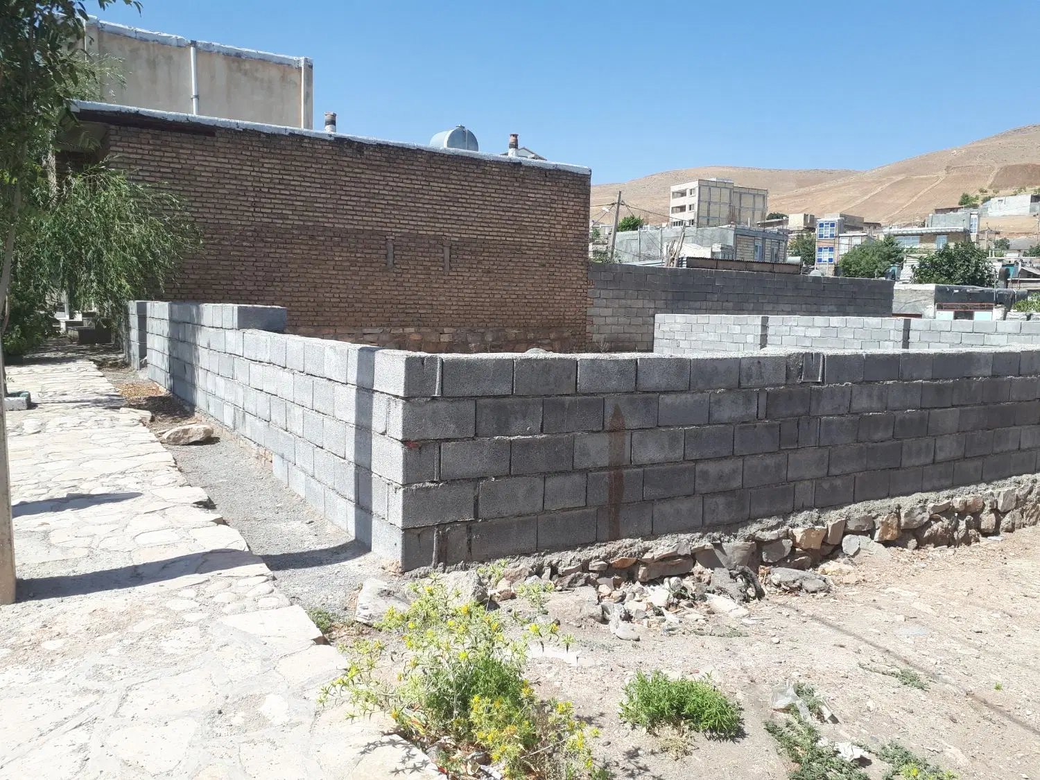 زمین تجاری مسکونی ابتدایی چشمه سفید