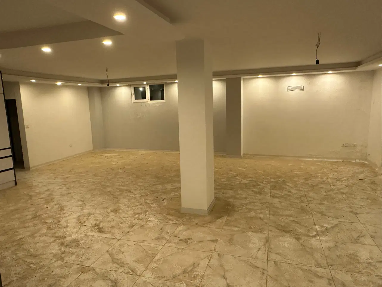 رهن ۶۰ متری