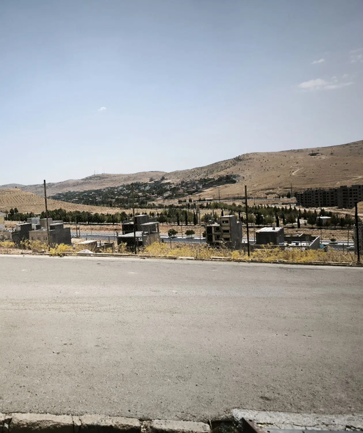 زمین نیرو انتظامی