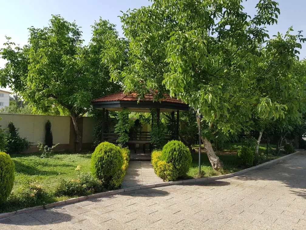 135 متر میلادها