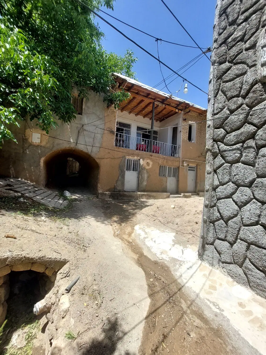 خانه سنتی نقلی بنادک سادات