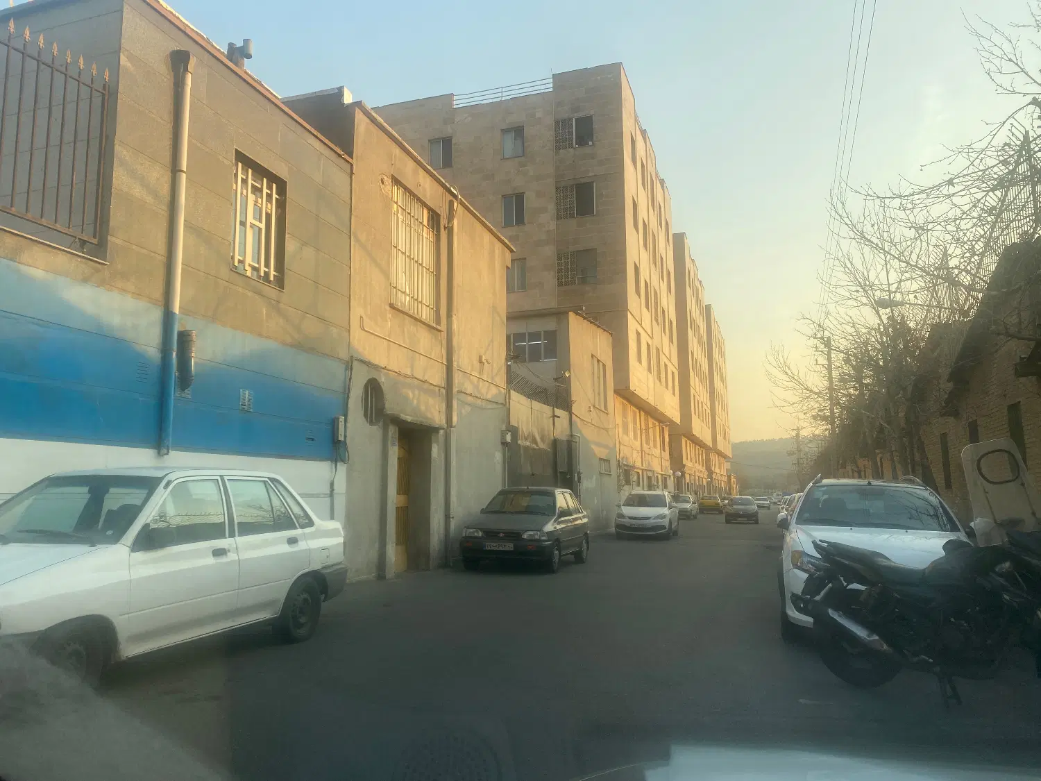۲۰۰ متر تجمیع دنج ترین فرعی میدان