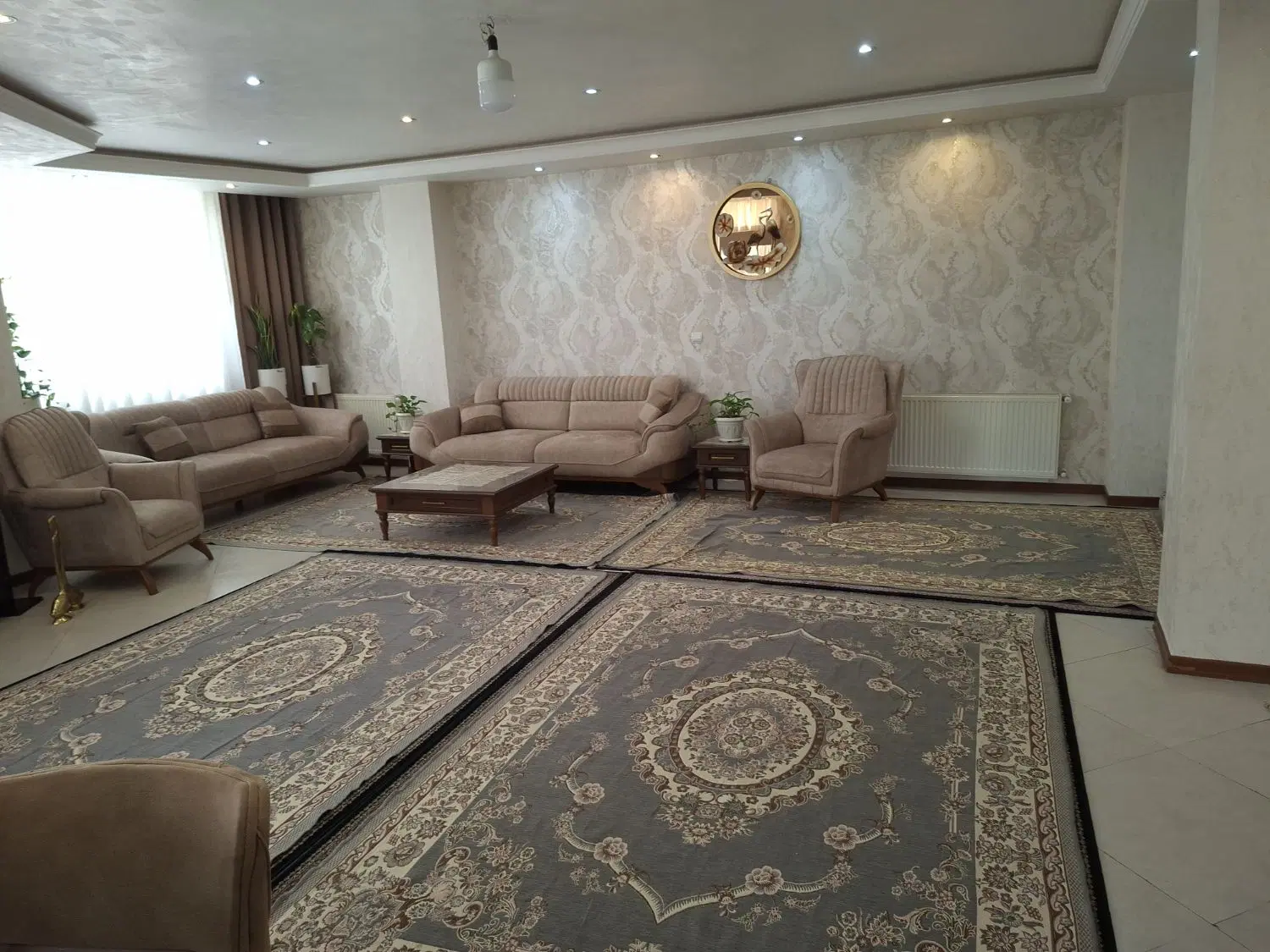 آپارتمان تک واحدی متراژ ۱۲۰ متر