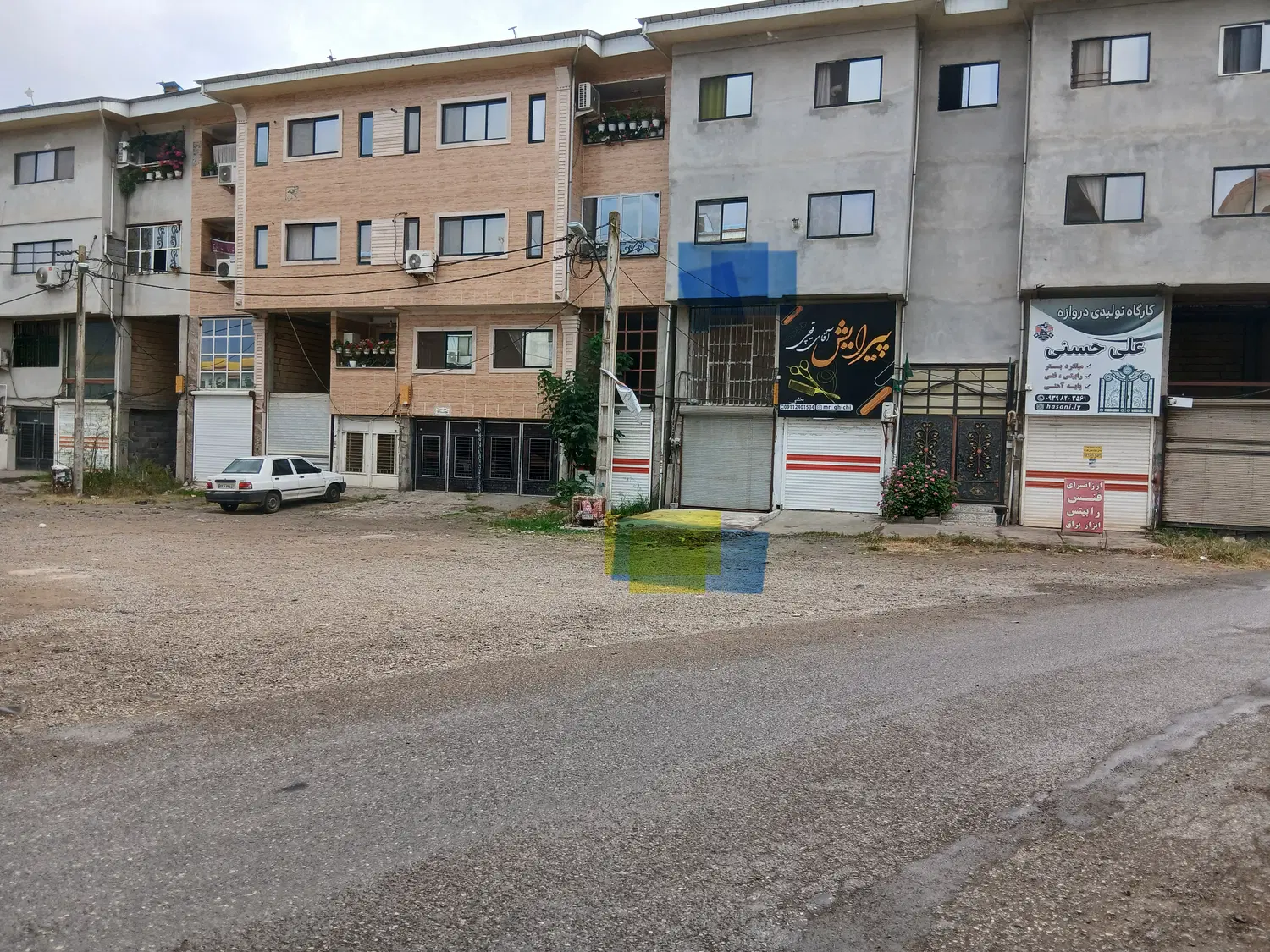 مغازه 18 متری دربازارچه مجتمع فرهنگیان املش